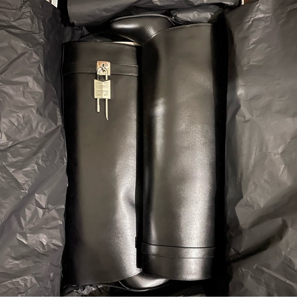 Givenchy Shark Boots - Size 40 - Black
